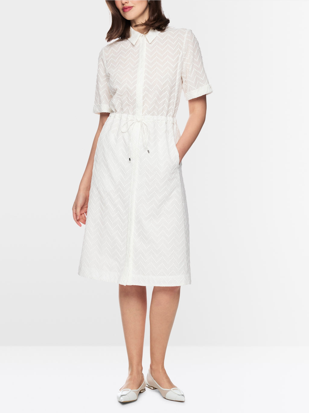 Calf-length dress with drawstring