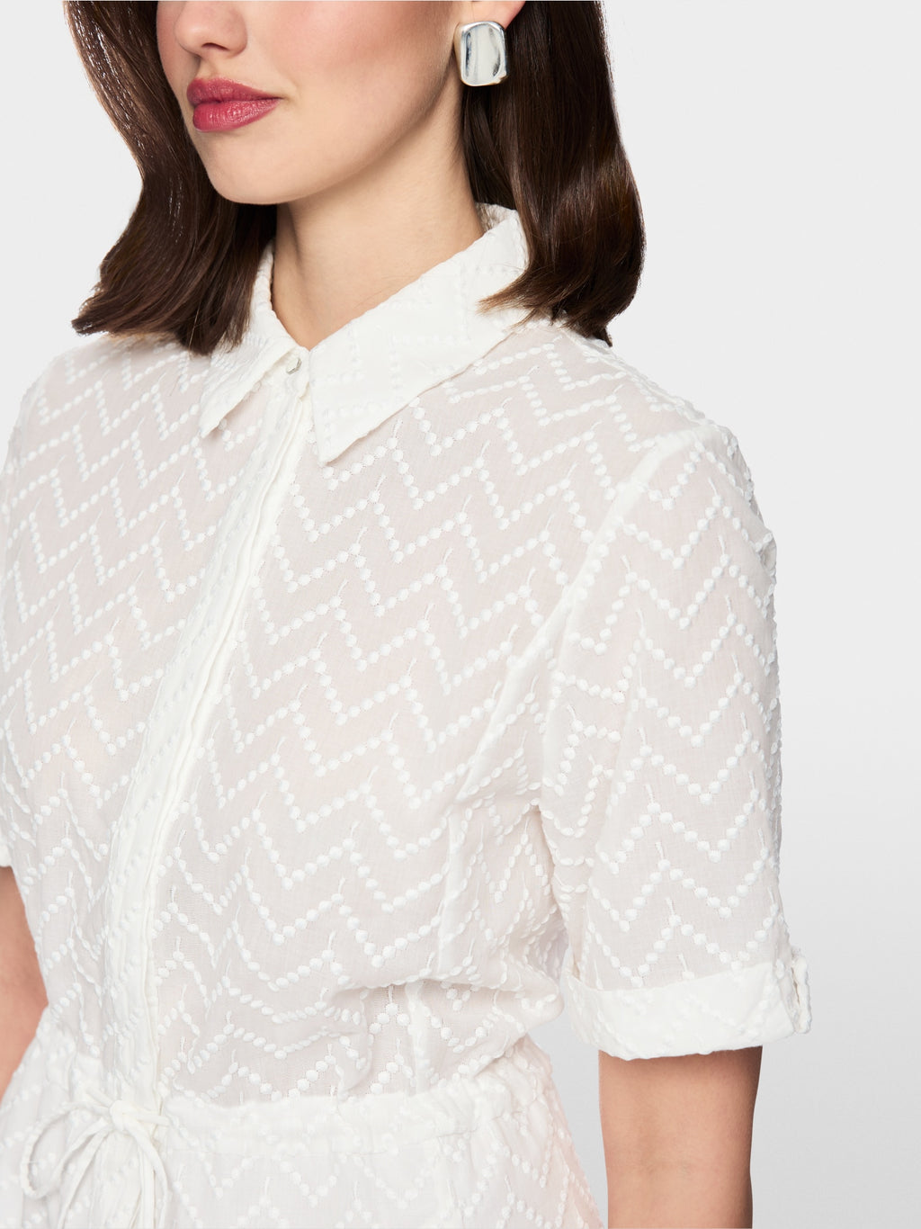 Calf-length dress with drawstring