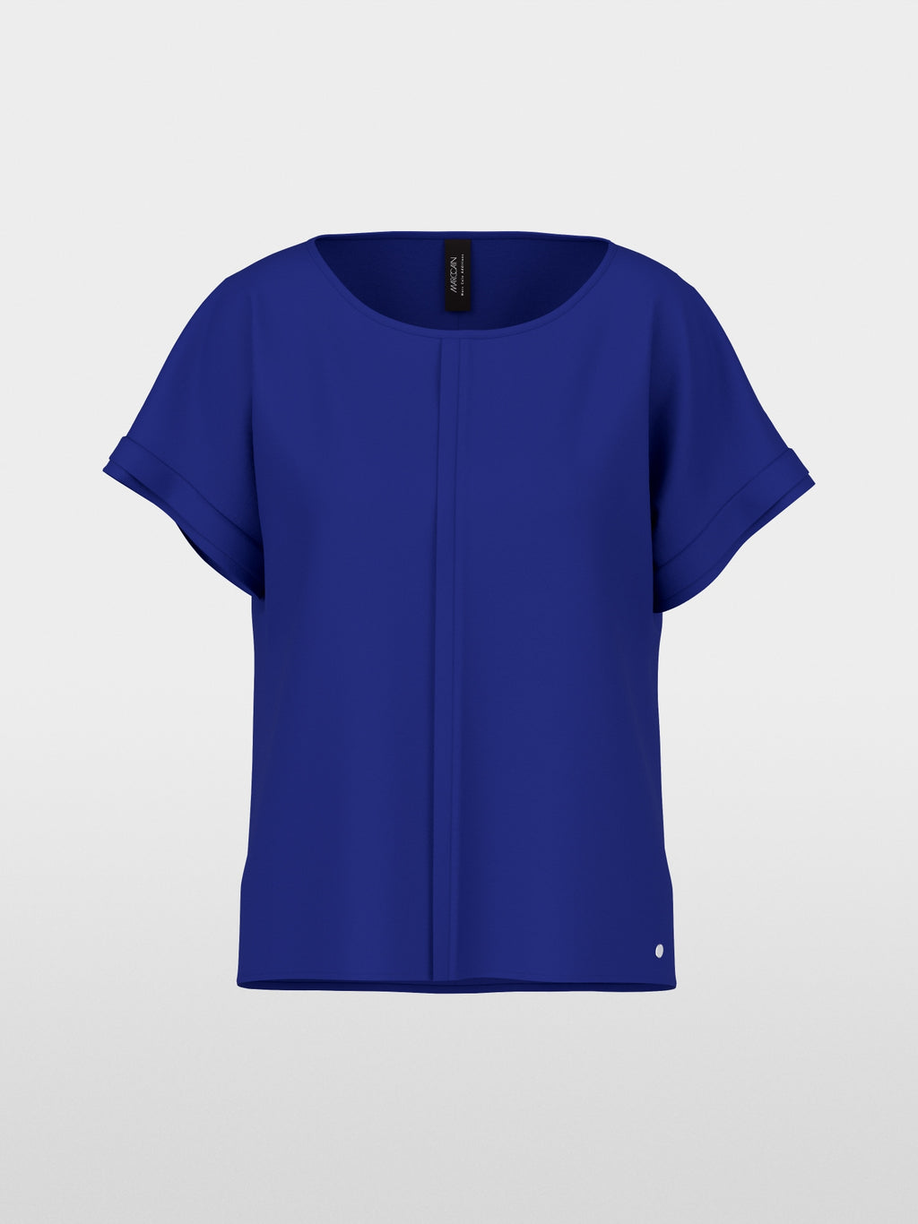 Loose-fitting flowing material blouse