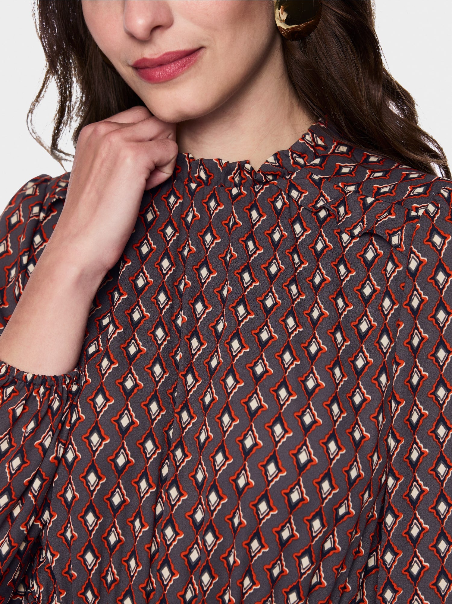 Dress with pattern ‘Rethink Together’