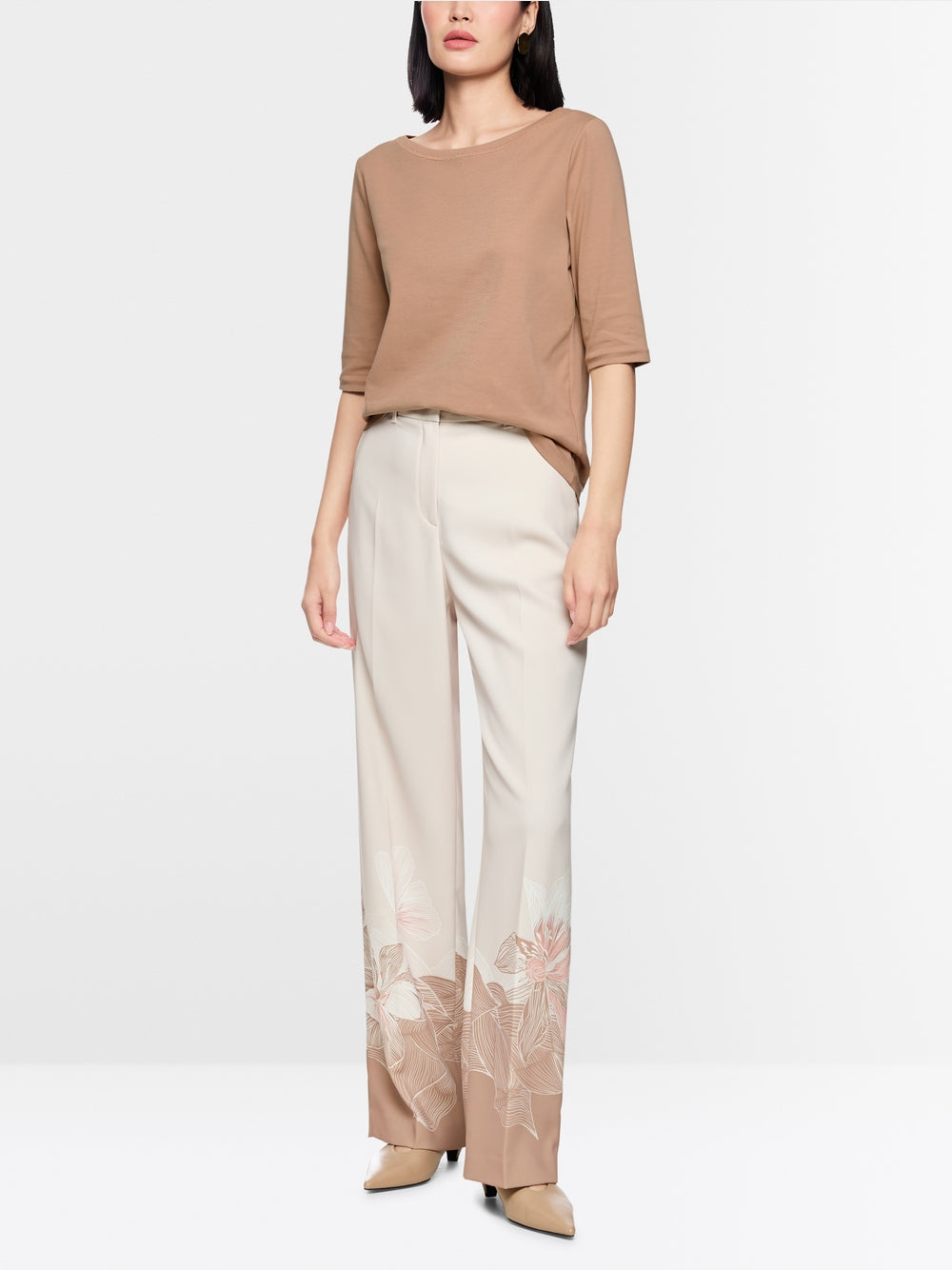 Half-sleeved T-shirt with ribbon details