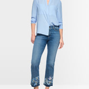 Casual blouse with concealed buttoning
