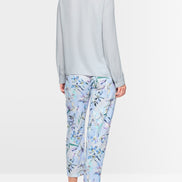 Casual blouse with concealed buttoning