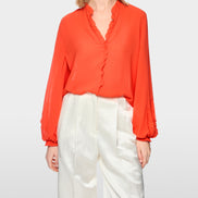 Feminine blouse with ruffle