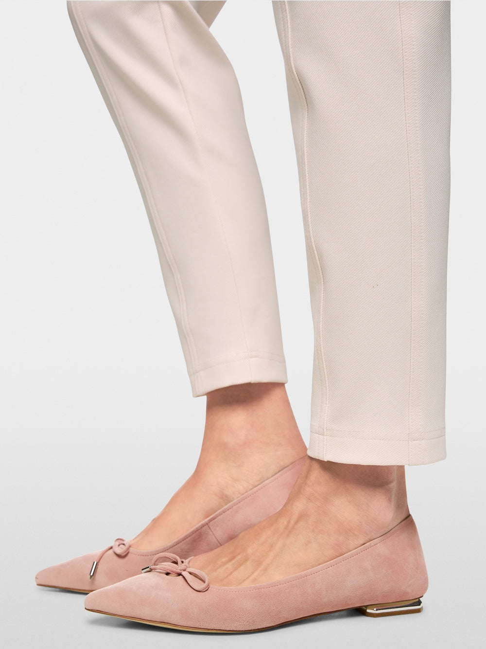 RHODOS pants in a relaxed fit