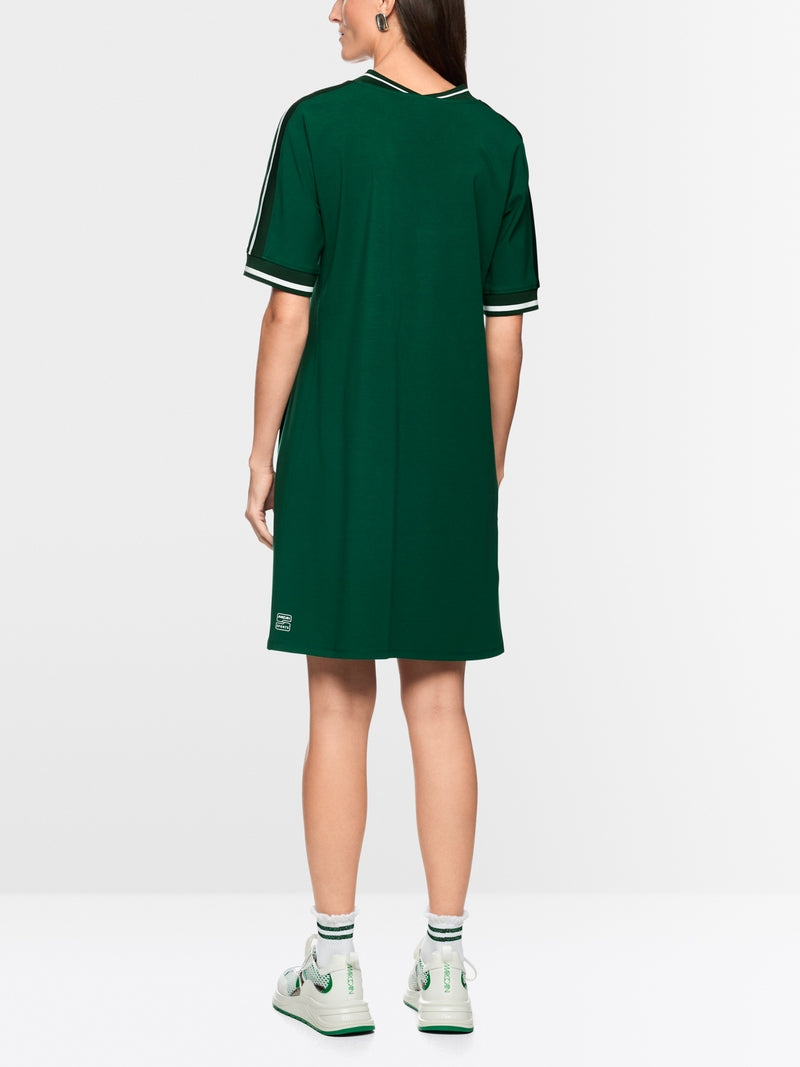 Sporty dress with striped details