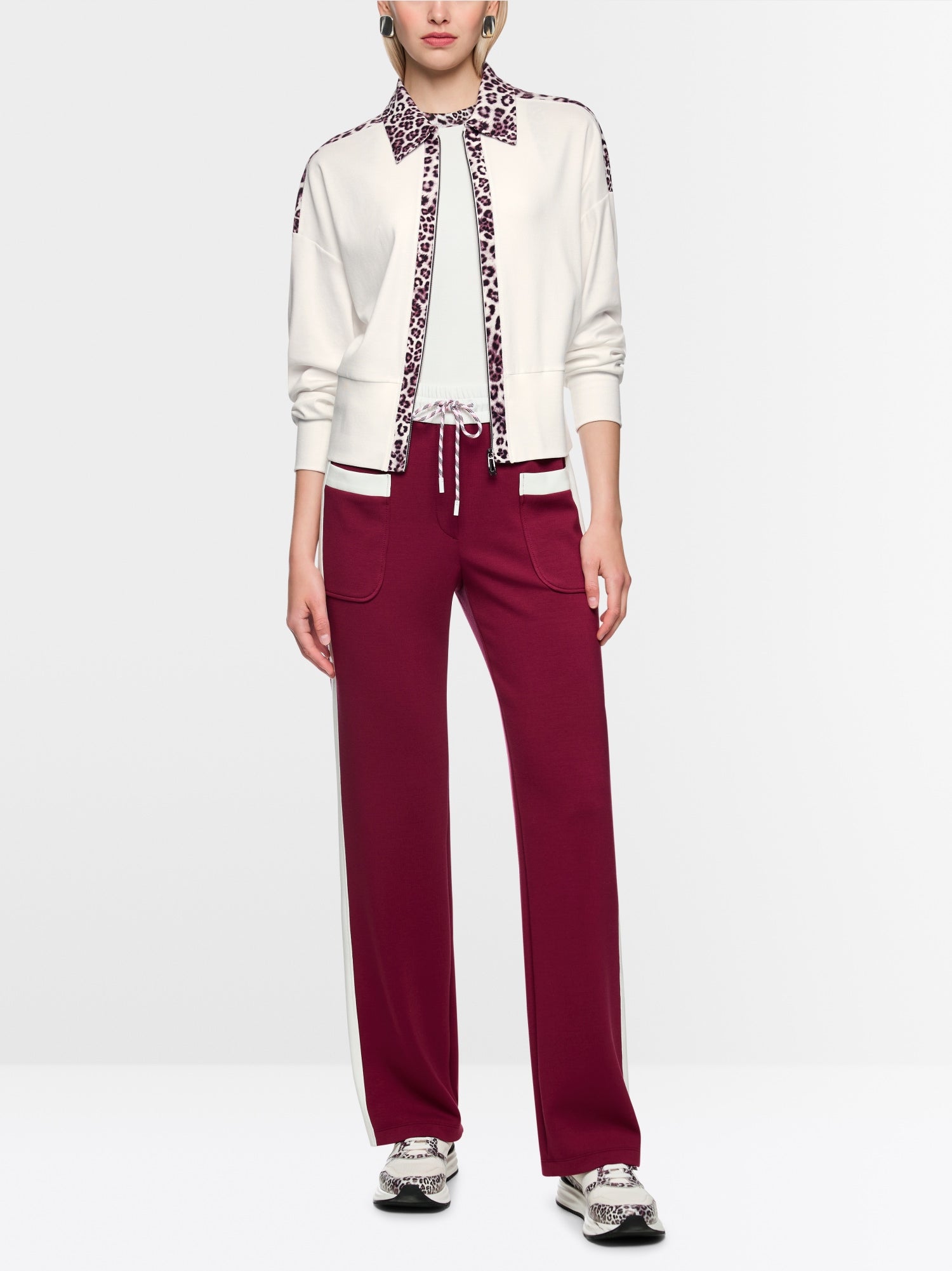 Cardigan with leopard details