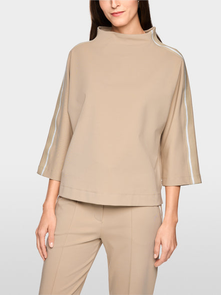 Sweatshirt with stand-up collar