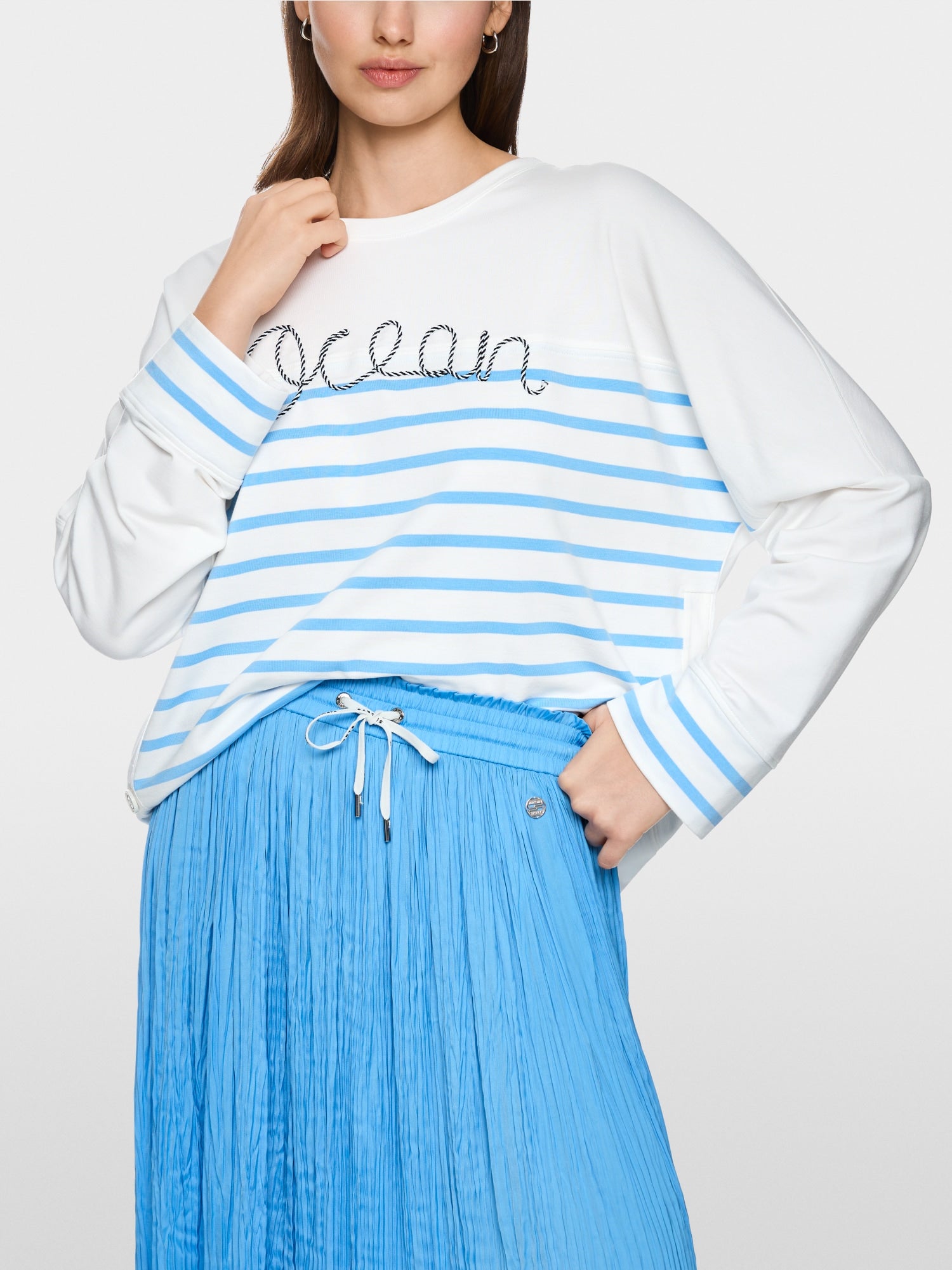Striped sweatshirt