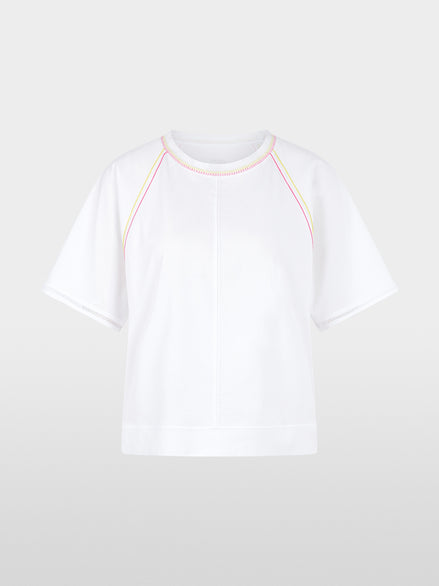 Casual T-shirt with raglan sleeves
