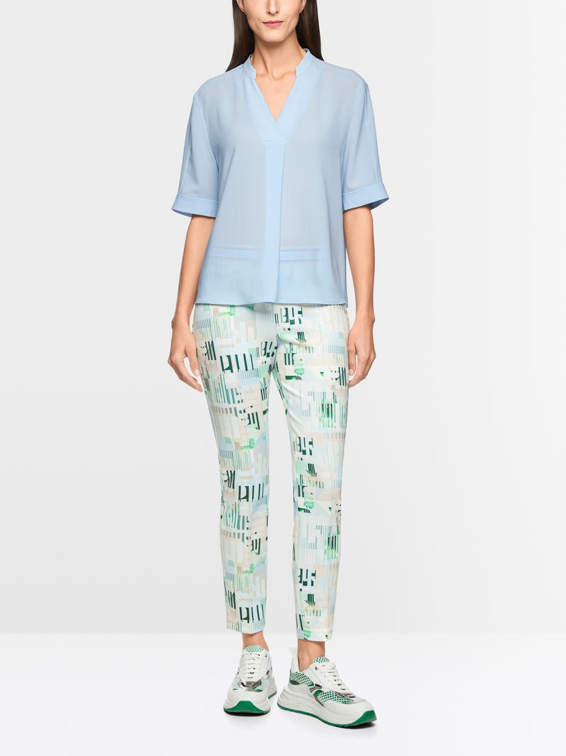 Short-sleeved blouse