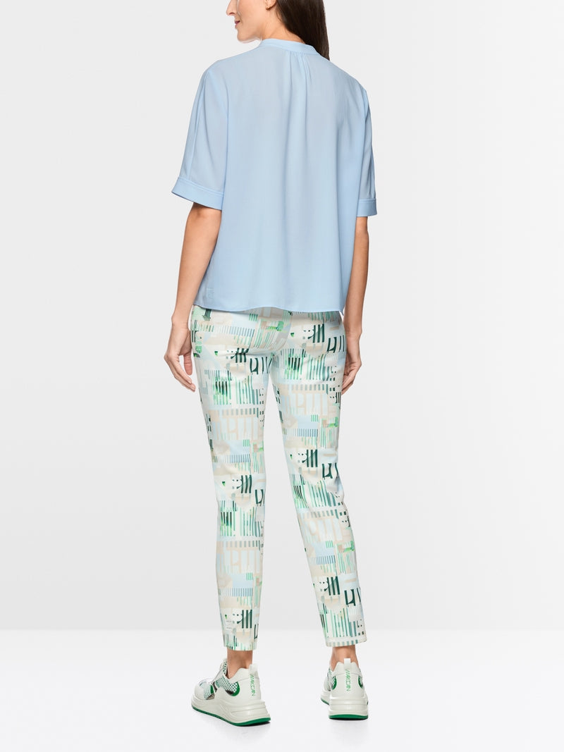 Short-sleeved blouse