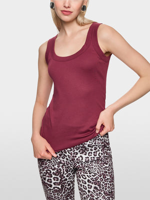 Basic top made from stretch cotton