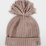 ‘Knitted in Germany’ pom-pom hat