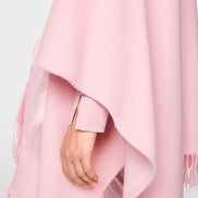 Cape with faux fur pockets