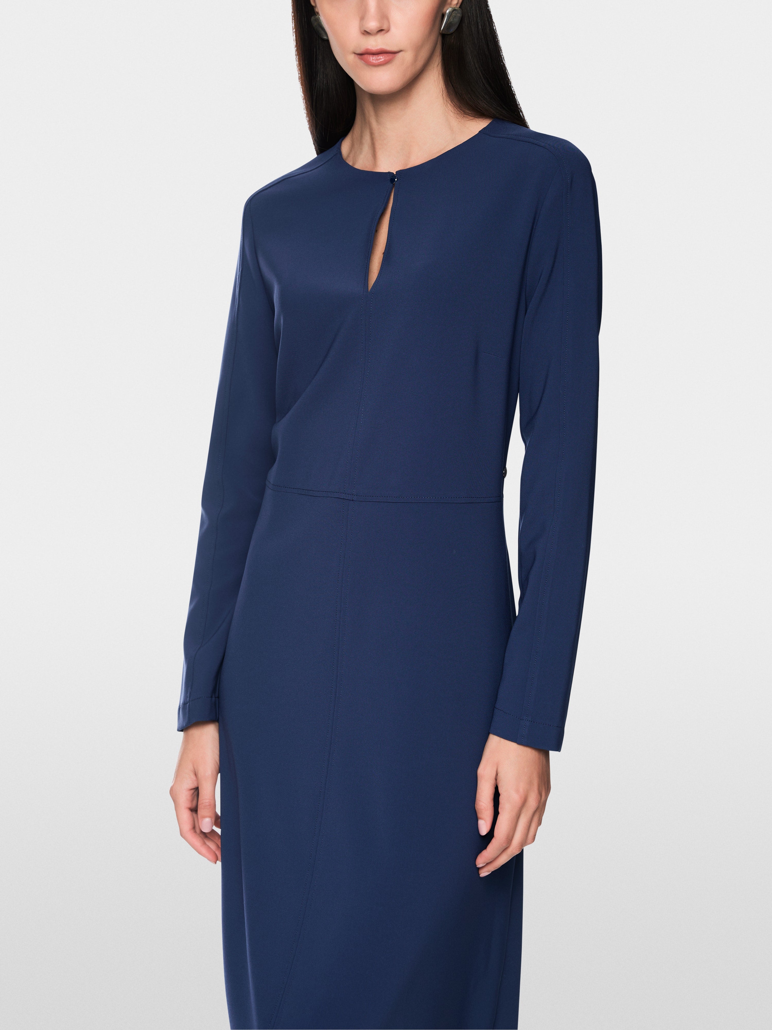 Elegant midi dress