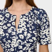 Short dress with all-over print