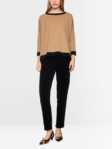Oversized jumper with contrasting trim