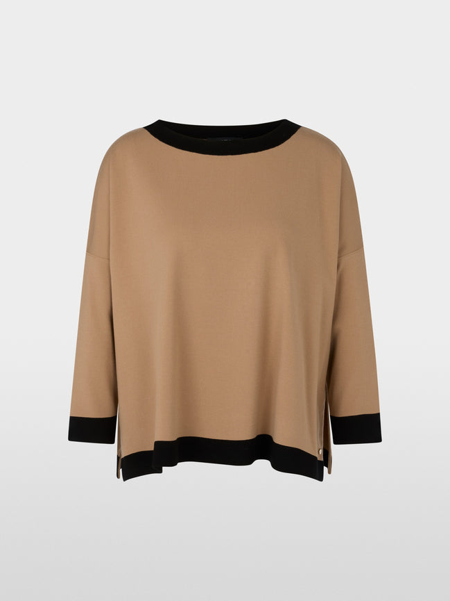 Oversized jumper with contrasting trim