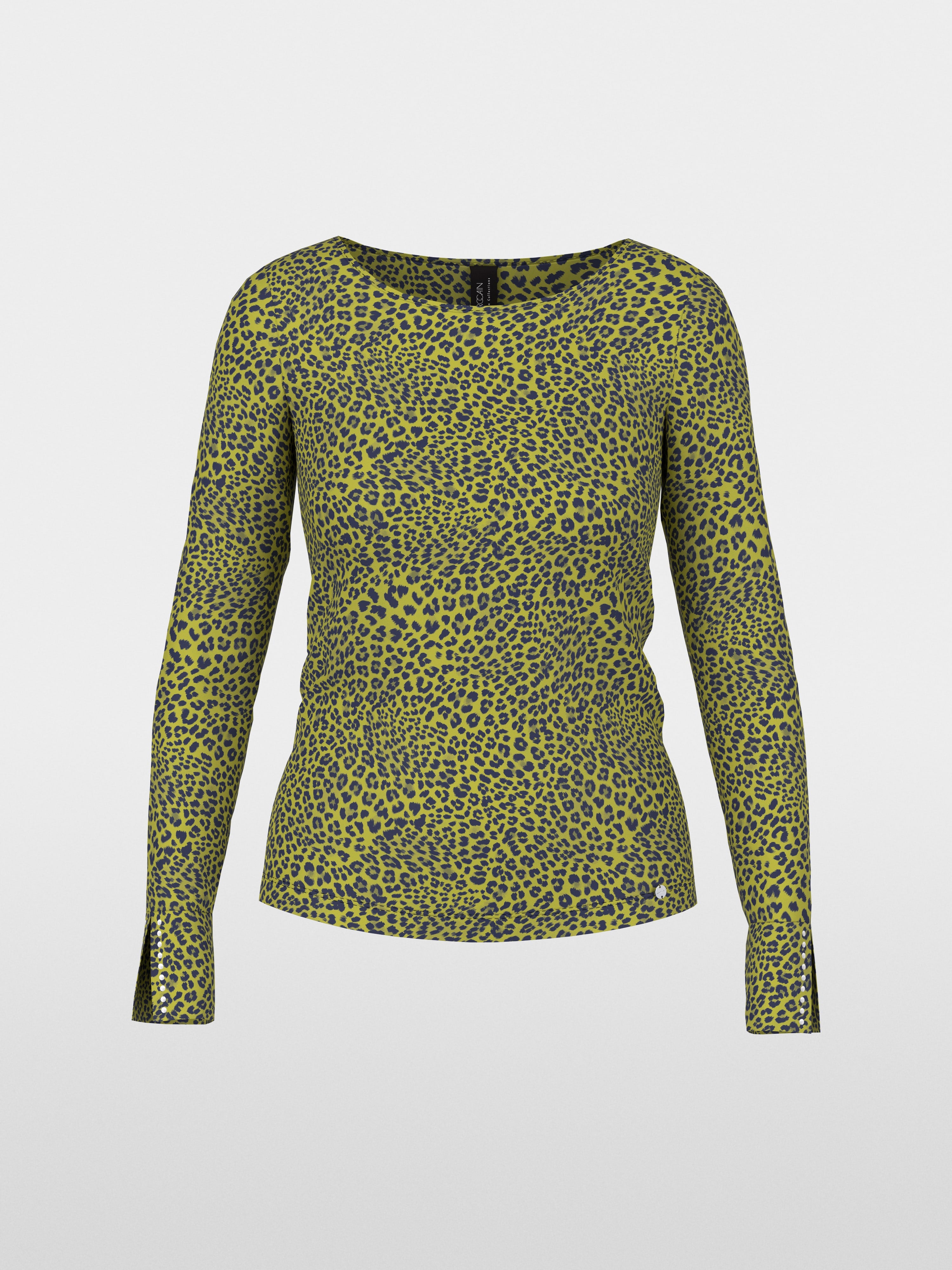 Long-sleeved shirt with leopard print
