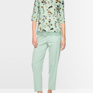 Floral shirt with lace trim