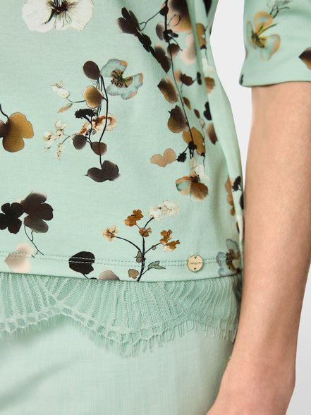 Floral shirt with lace trim