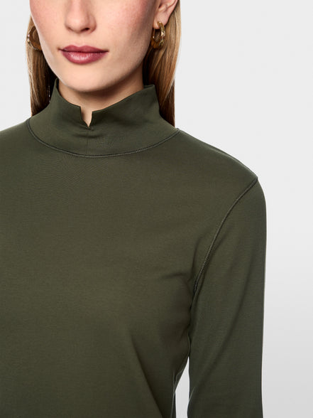 Basic shirt with stand-up collar