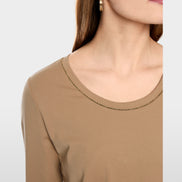 Basic shirt with cord