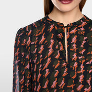 Abstract houndstooth blouse