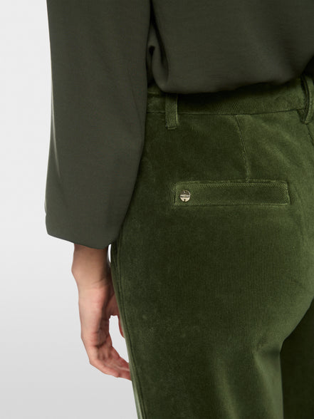 WUKARI fine corduroy trousers
