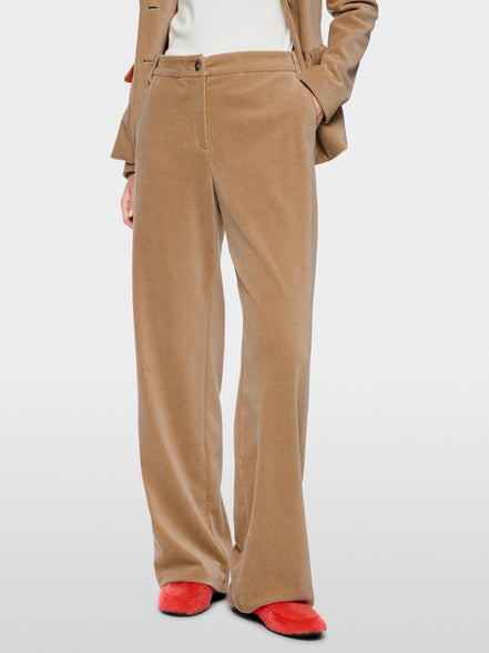 WUKARI fine corduroy trousers