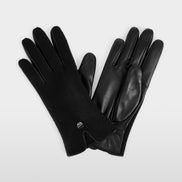 Fingerless gloves in materials blend