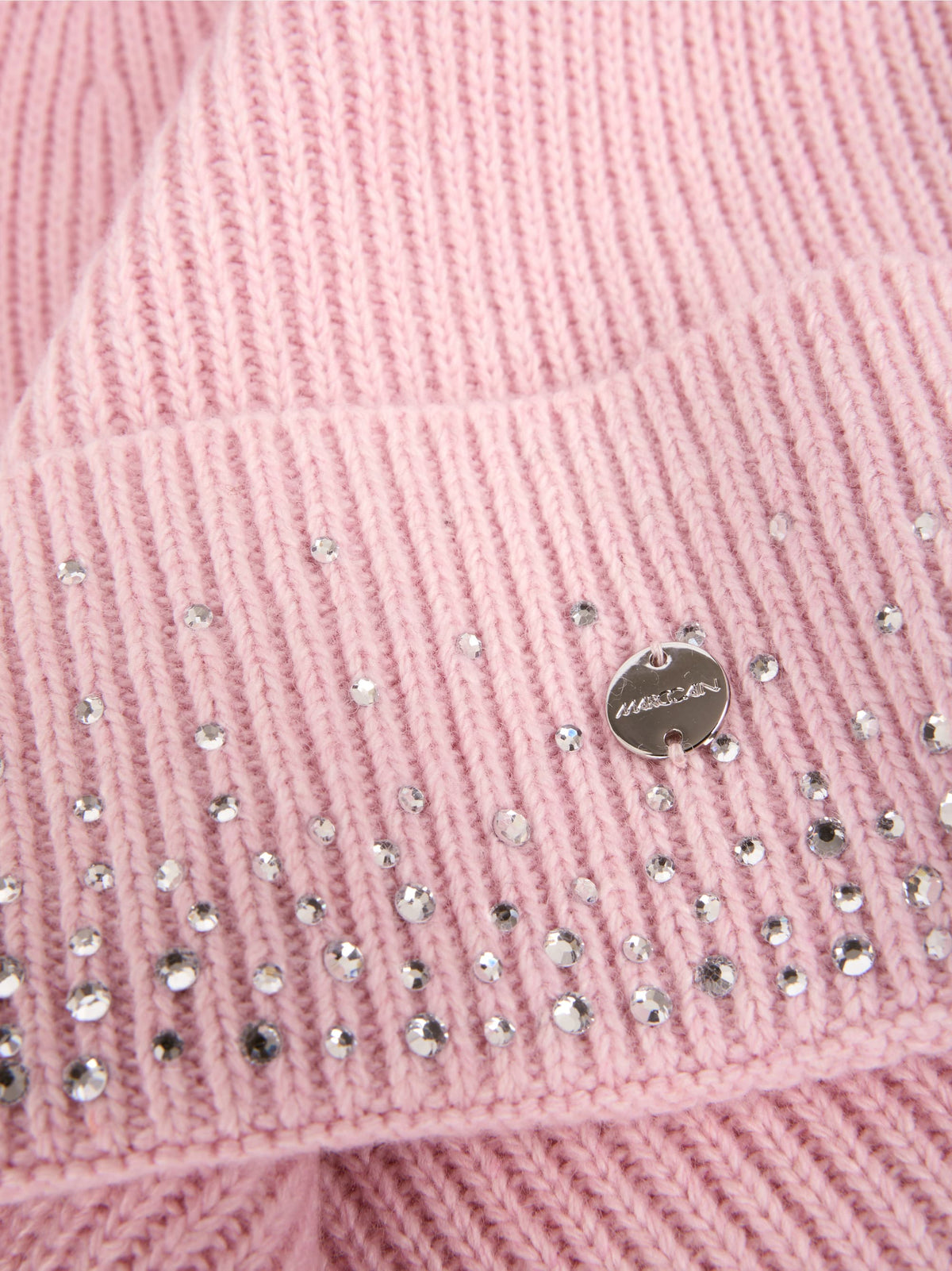 Hat with faux fur pom-pom and sequins