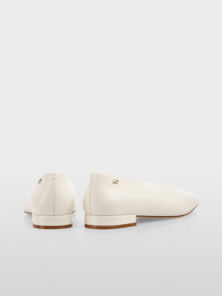 Leather ballerina flats