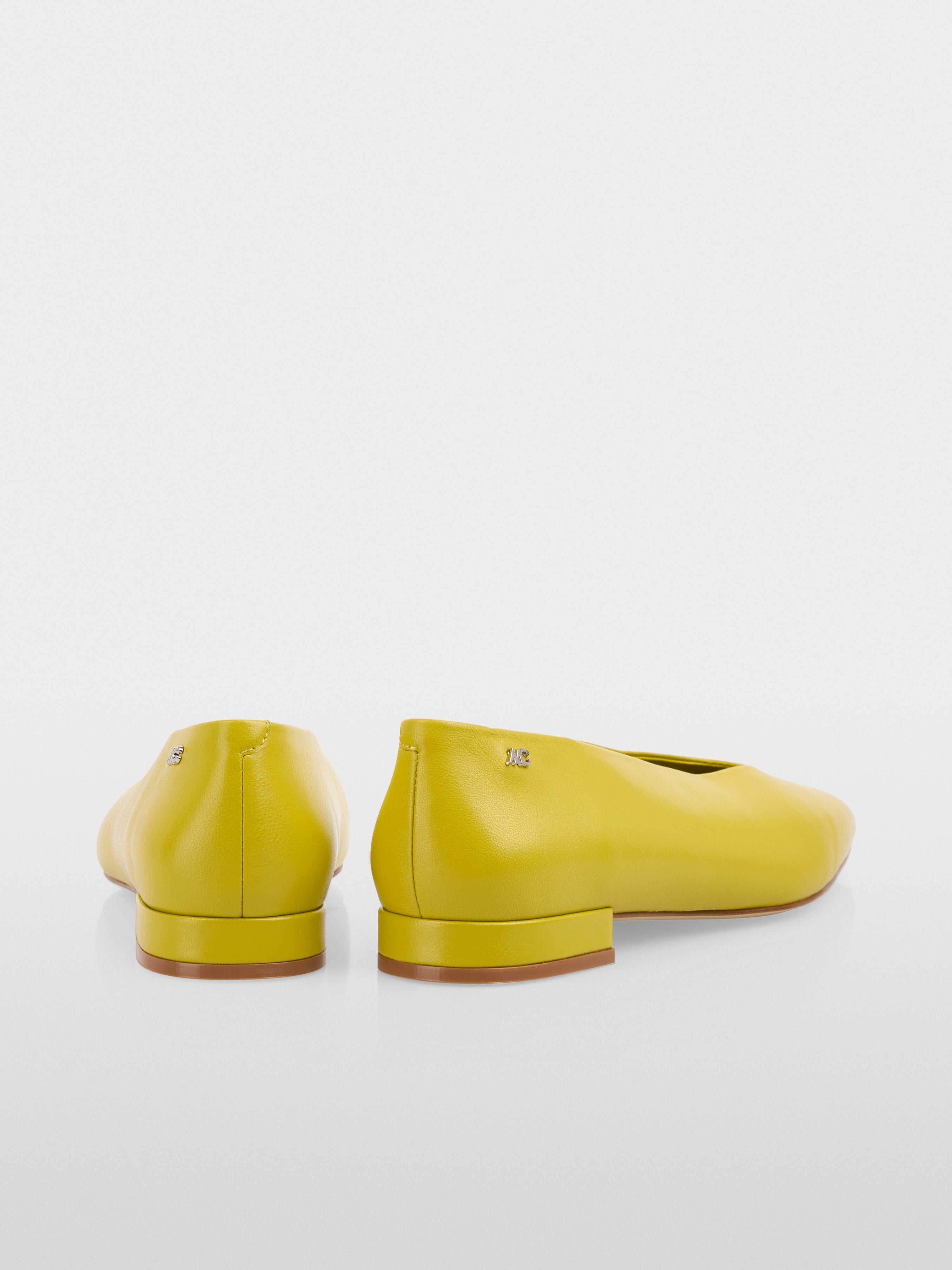 Leather ballerina flats
