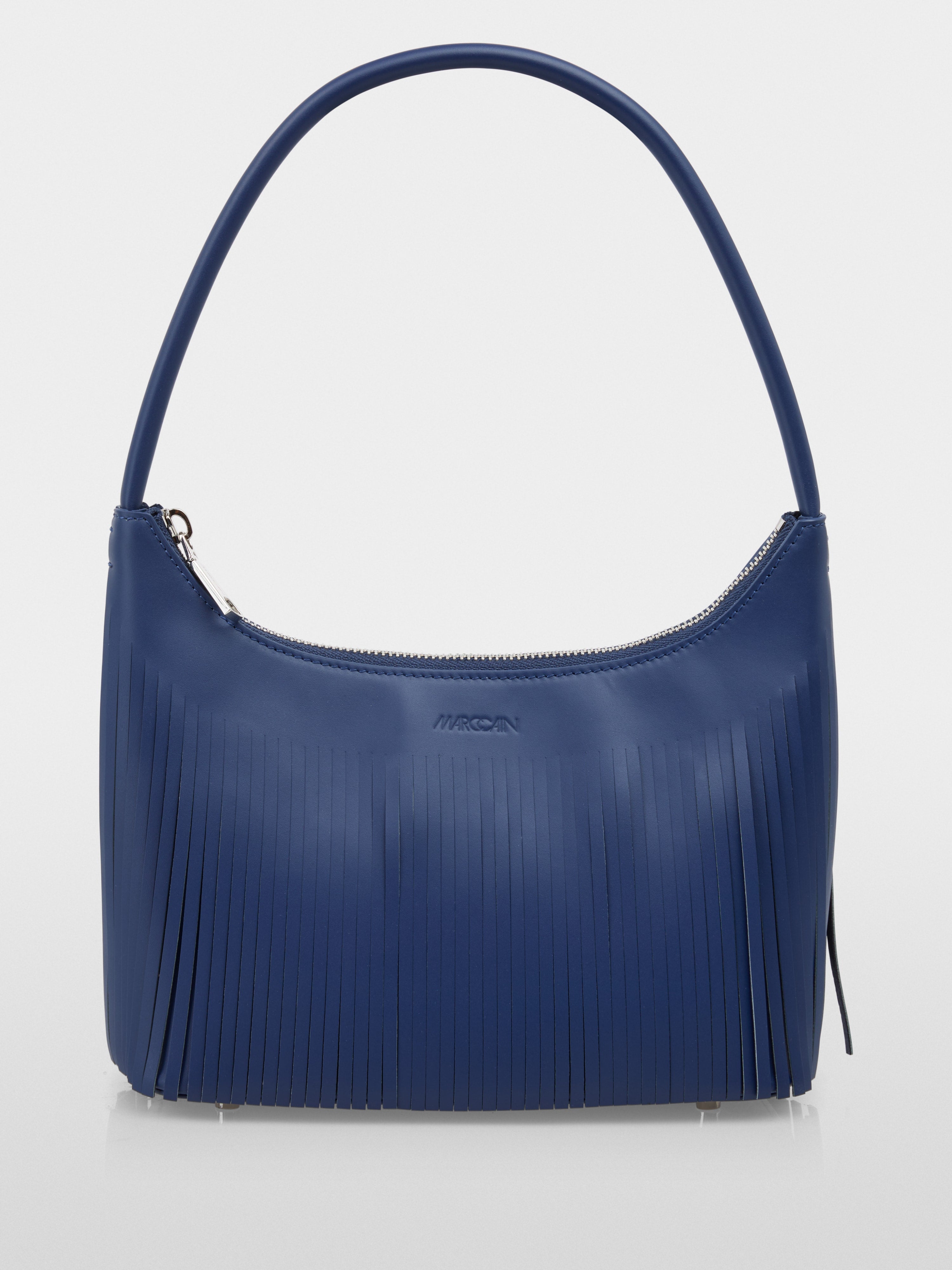 Shoulder bag with fringes