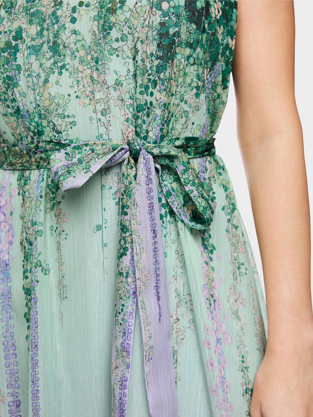 Halter-neck dress with floral print