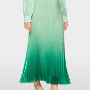 Pleated skirt with colour gradient