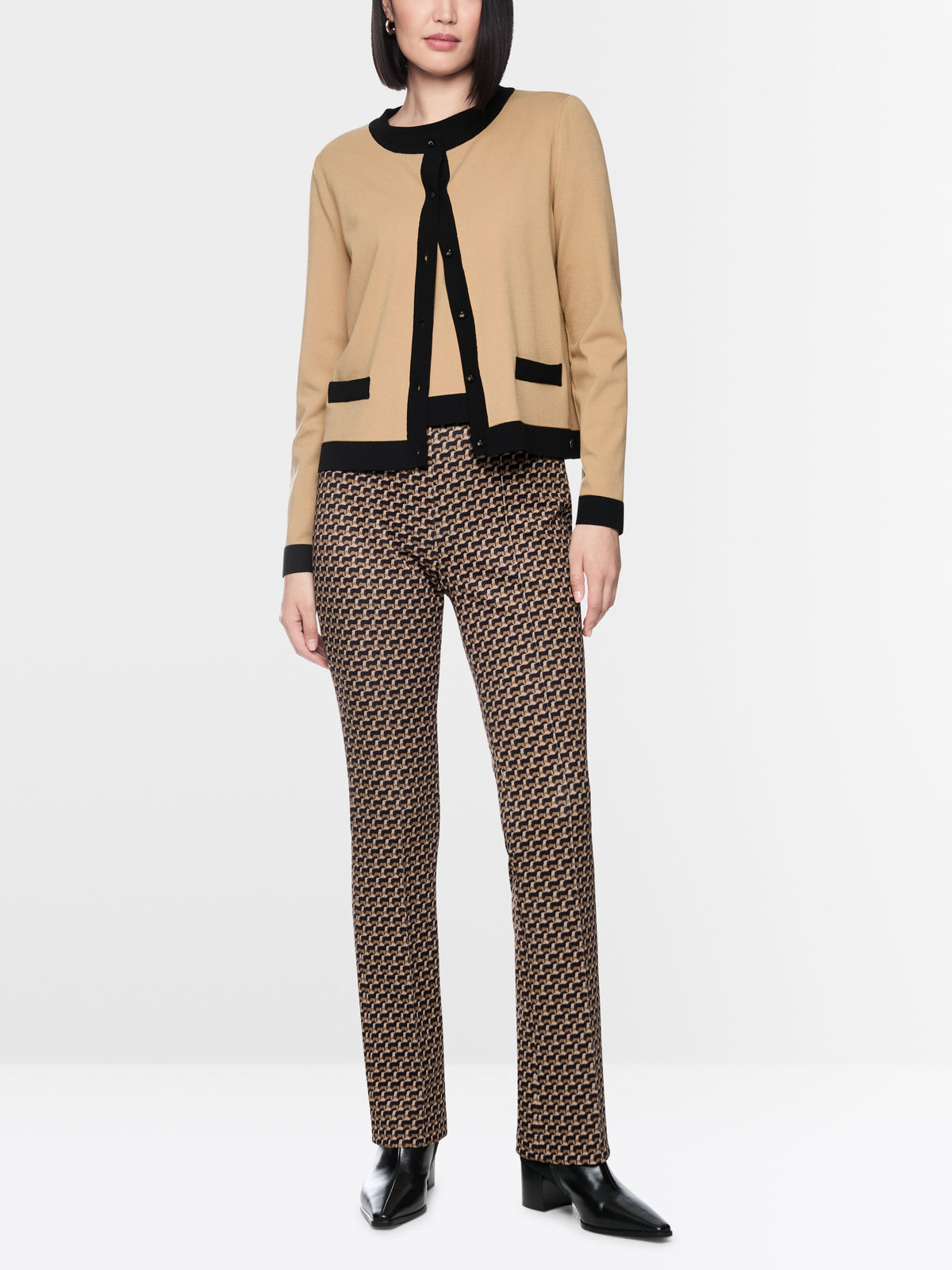 FREDERICA trousers in a feminine fit