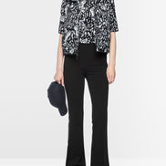 FRENDA trousers in a feminine fit