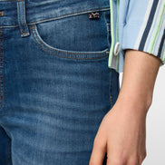 FRENDA feminine fit jeans