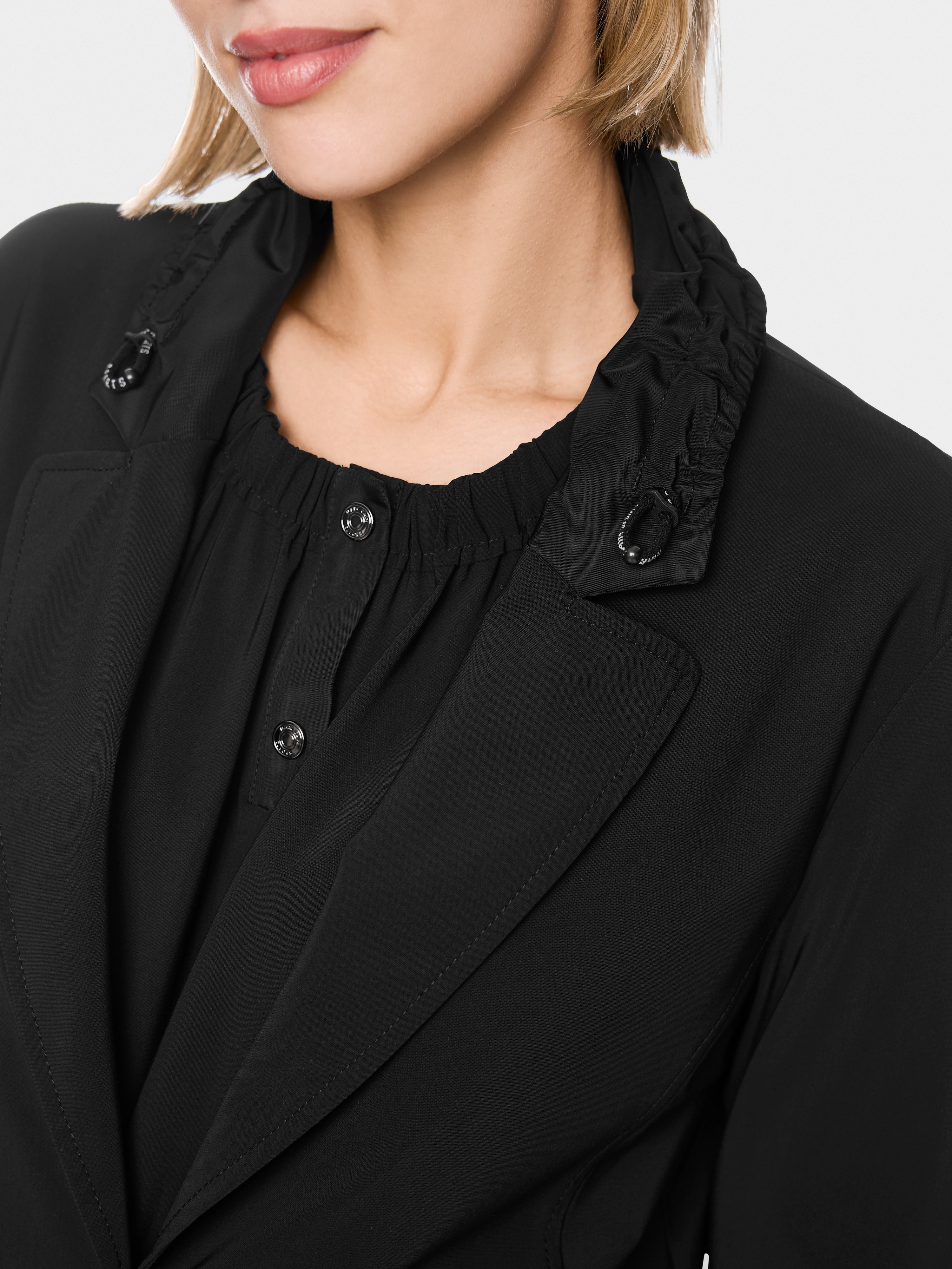 Sporty stretch blazer