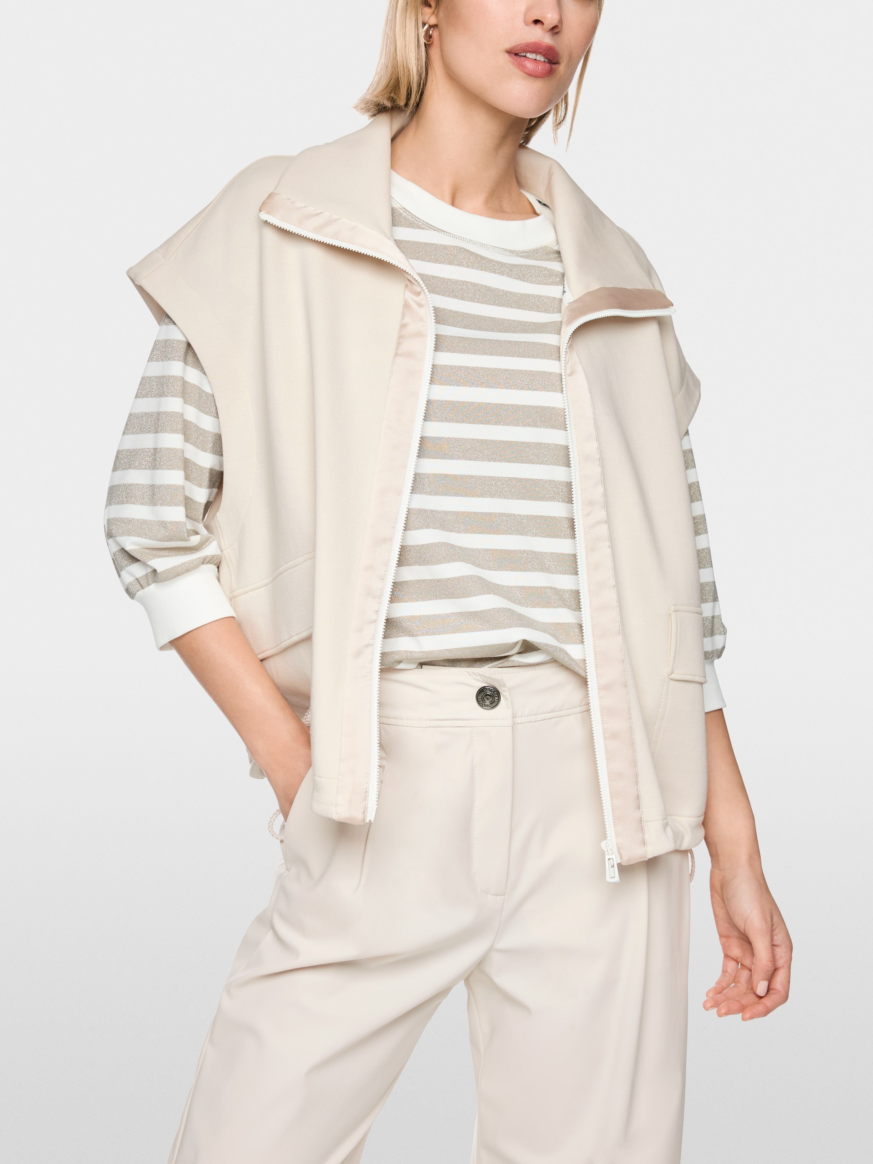 Cotton-blend waistcoat with troyer neck