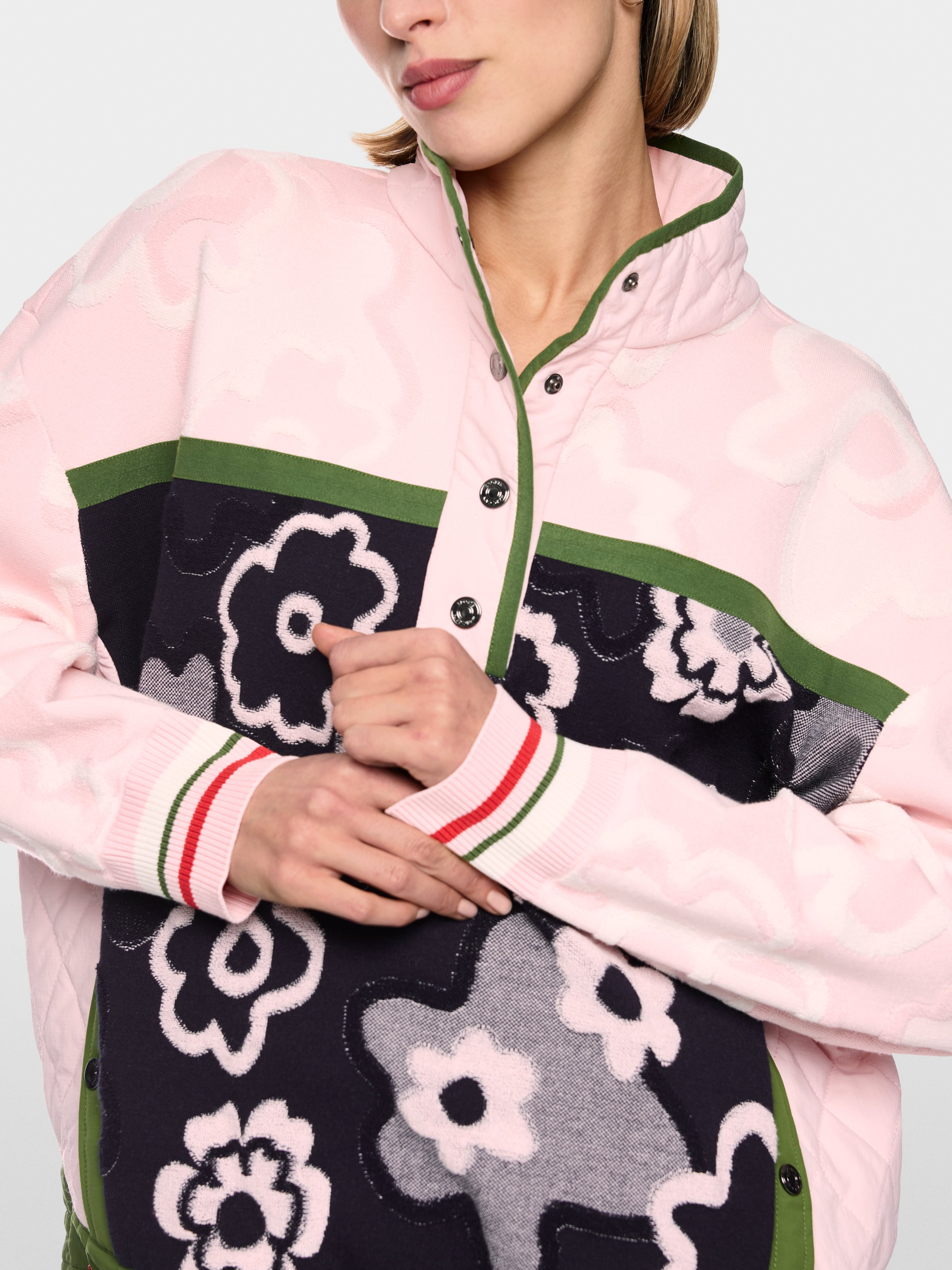 Trekking jumper with stand-up collar