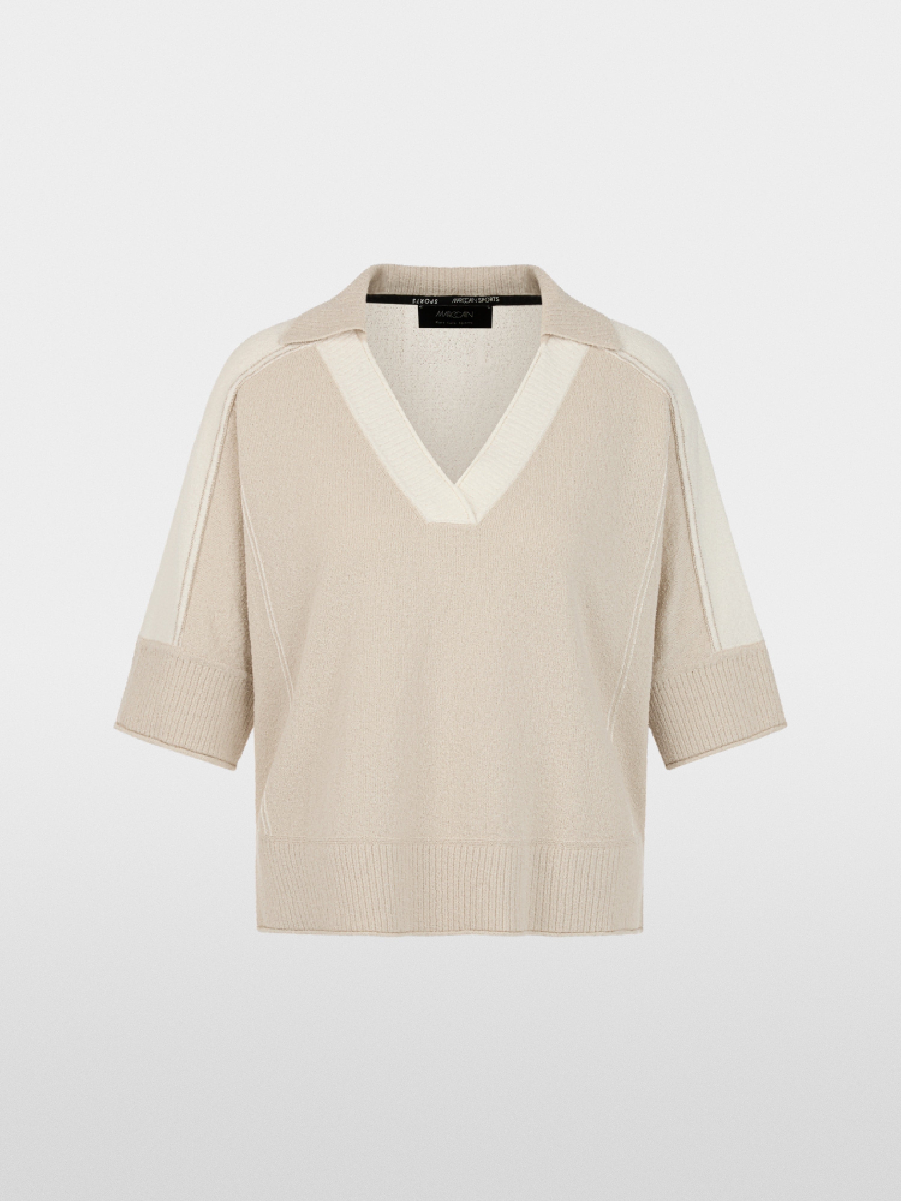 Two-tone V-neck jumper
