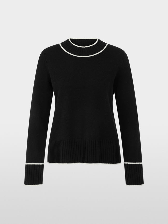 Knitted jumper with contrasting trim