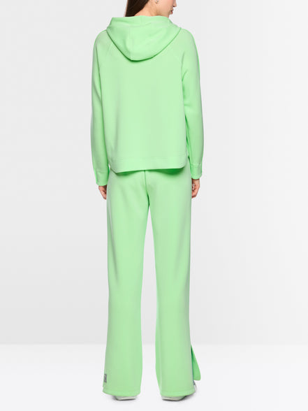 Sporty sweatshirt