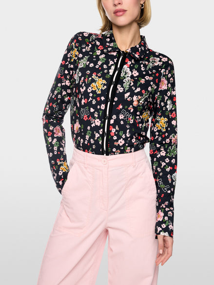 Blouse with all-over print