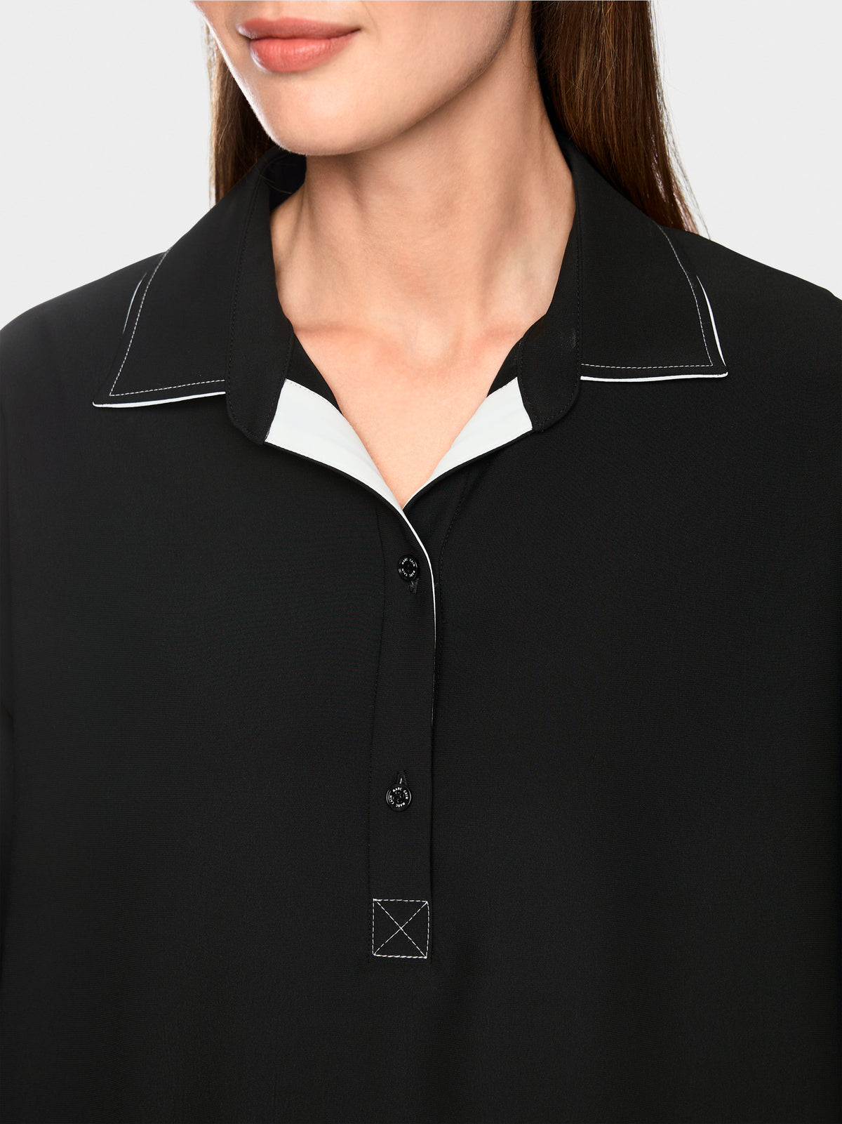 Sporty blouse