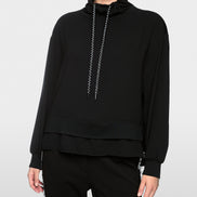 Loose-fitting blouse